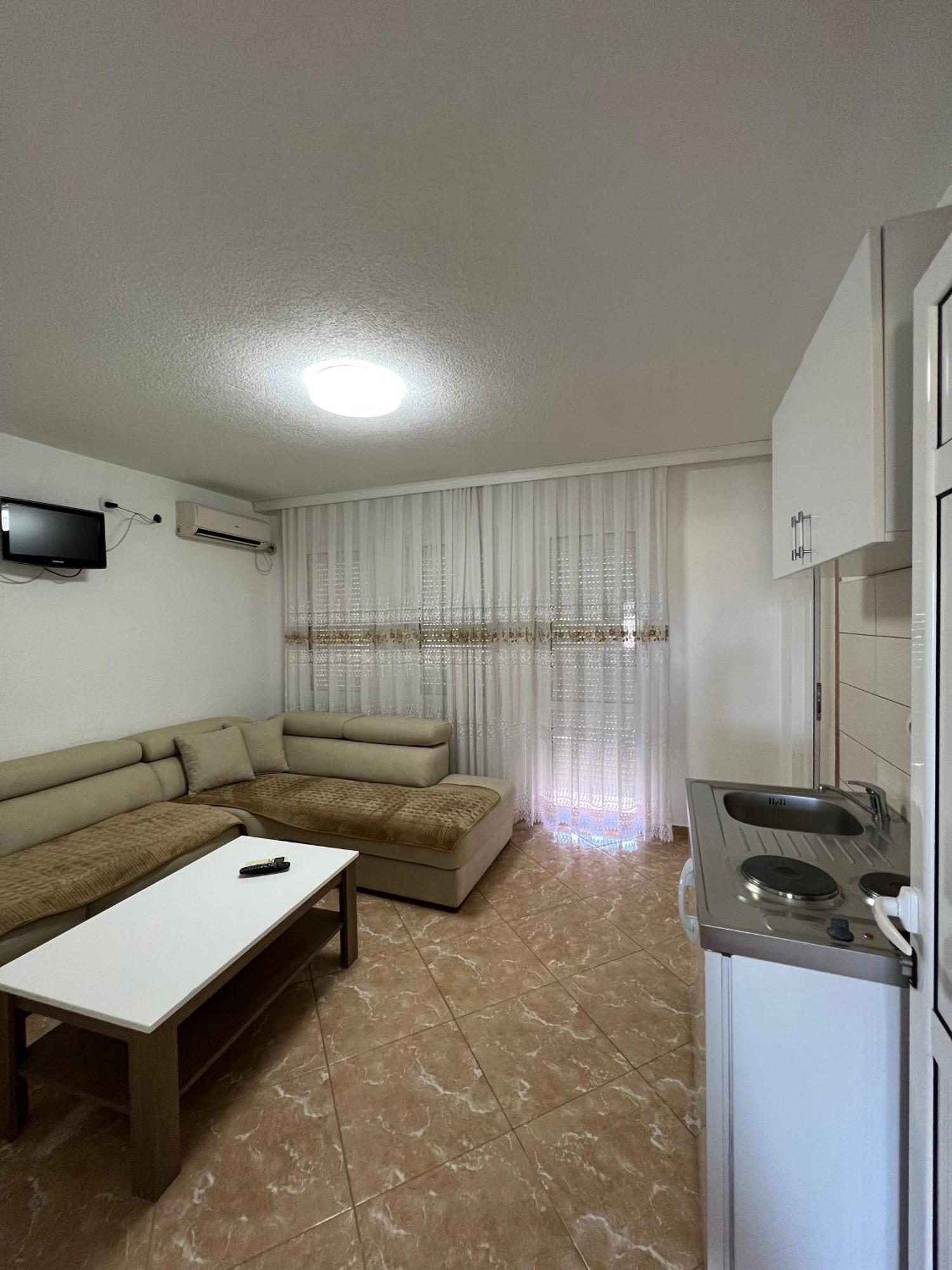 Apartments Zalli 울친 외부 사진