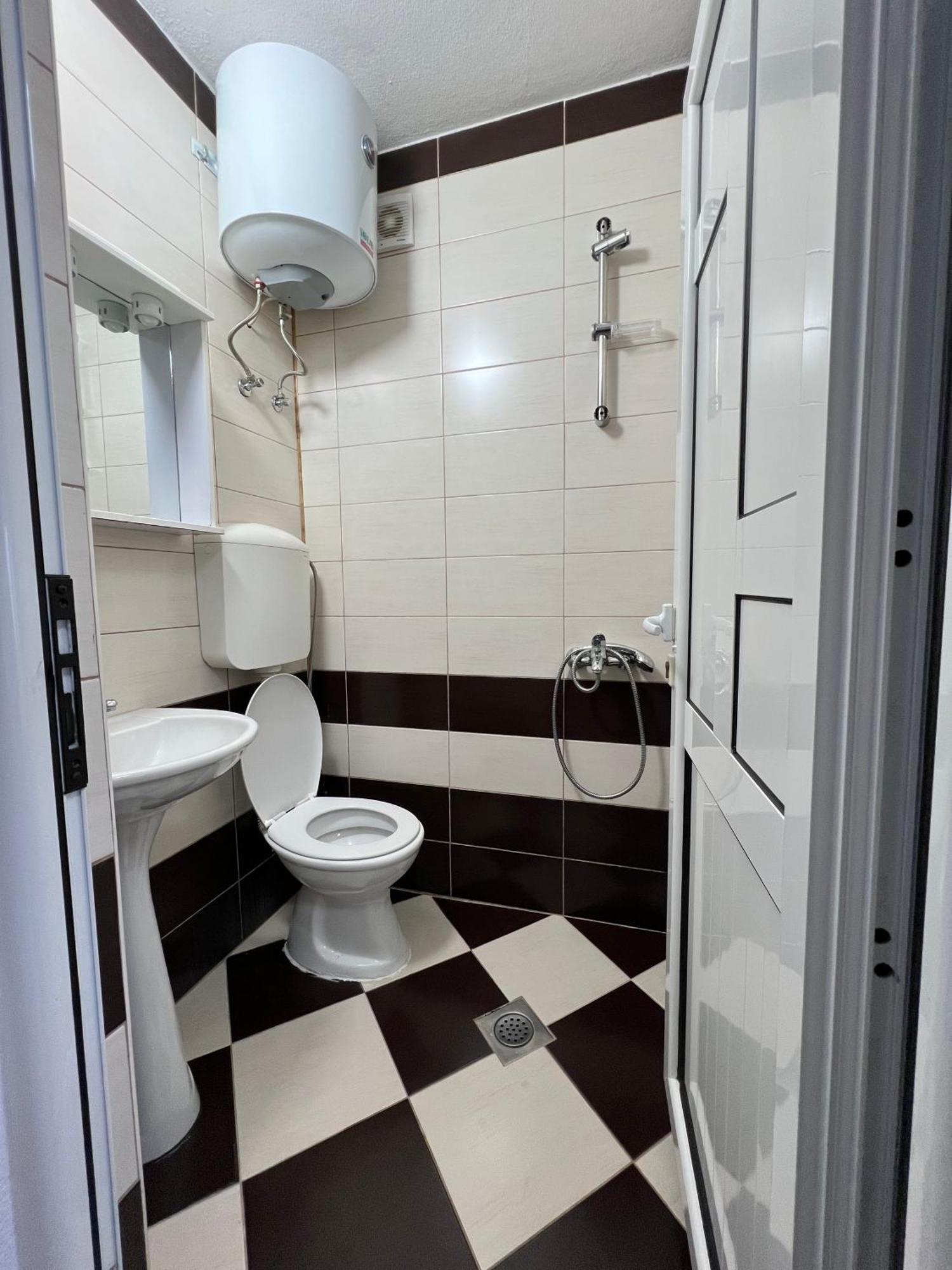 Apartments Zalli 울친 외부 사진