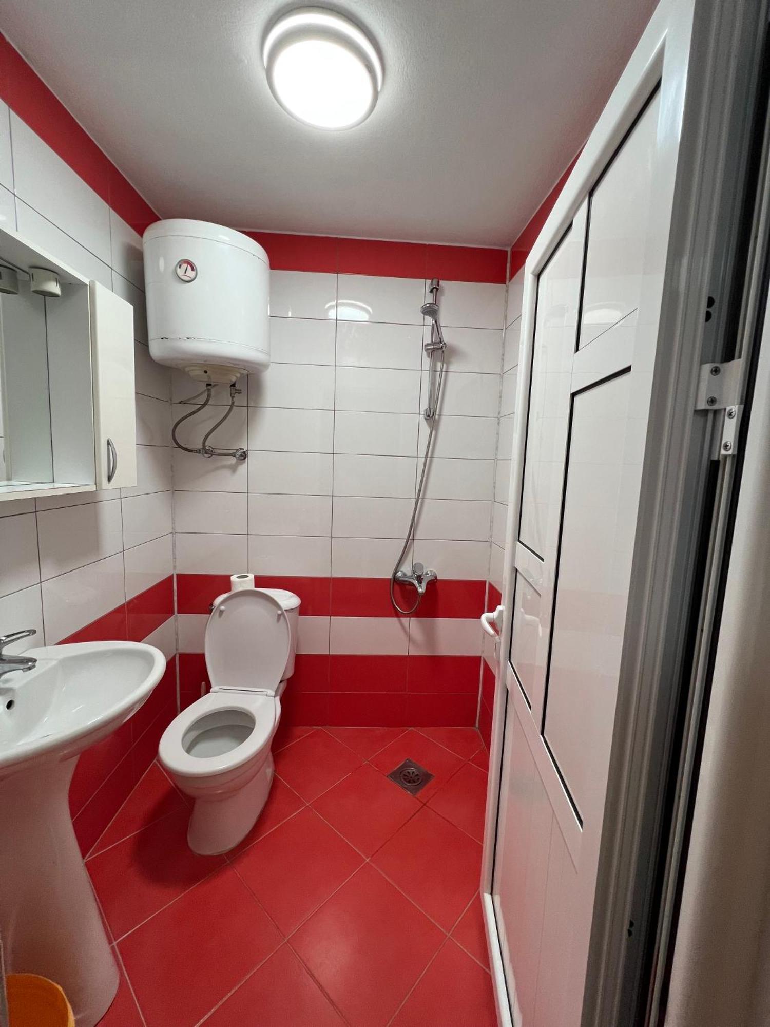 Apartments Zalli 울친 외부 사진